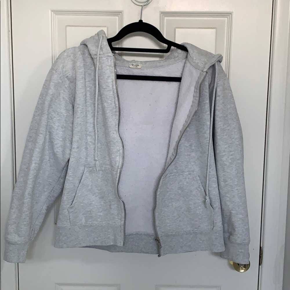 BRANDY MELVILLE HOODIE